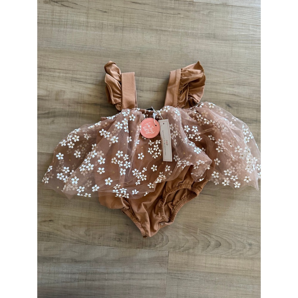 Baileys Blossoms Dixie Sleeveless Mesh Romper Mocha Daisies 12-18 Months NWT